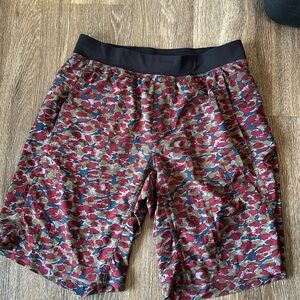 Men’s lululemon shorts